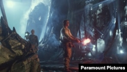 TRANSFORMERS: THE LAST KNIGHT