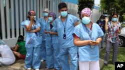 Medical workers 