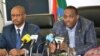 የትምህርት ሚኒስትሩ አቶ ሺፈራው ሽጉጤ ለጋዜጠኞች መግለጫ እየሰጡ