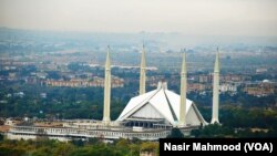 قرار است این هیئت حکومت افغانستان پس از گفتگو ها با مقامات پاکستانی امروز پس به کابل برگردد