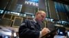 Apple, Trade Woes Sink Stocks; Growth Worries Drag on Dollar