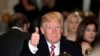 Presiden Donald Trump saat menghadiri jamuan makan malam Hari Bersyukur (Thanksgiving Day) di Mar-a-Lago , Palm Beach, Florida, Kamis, 22 November 2018. 