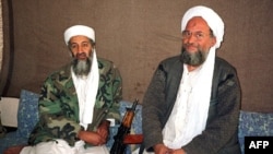 Osama bin Laden i njegov zamenik Ajman al-Zavahiri