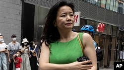 资料照：被中国当局拘押的澳籍华裔媒体人、中共央视英文频道CGTN的著名主持人成蕾 （2020年8月12日）