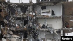 Building collapse in Florida