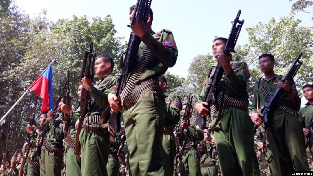 AA အဖွဲ့ (သတင်းဓာတ်ပုံ - ရက္ခိုင့်တပ်မတော် - သတင်းနှင့် ပြန်ကြားရေးဌာန)