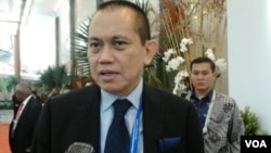Wakil Ketua Kadin Indonesia, Chris Canter menilai potensi investasi Indonesia di Afrika masih sangat berpeluang, di Jakarta, Selasa 21/4 (VOA/Iris Gera).