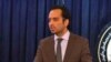 آرشیف: ایمل فیضی، سخنگوی رئیس جمهور پیشین افغانستان، هنوز هم یکی از همکاران نزدیک حامد کرزی است. 