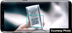 Samsung's new Galaxy S8 smartphone includes built-in technology that automatically searches based on photos and pulls up information for the user. (SAMSUNG)