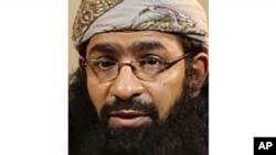 FILE - Pemimpin al-Qaeda cabang Yaman Khalid al-Batarfi. (Rewards For Justice, Departemen Luar Negeri AS, via AP)