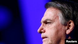 Em dia de protestos, Jair Bolsonaro chamou os manifestantes de "idiotas e inúteis"