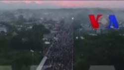 အမေရိကန်ကို ဦးတည်လာနေတဲ့ ရွှေ့ပြောင်းလူအုပ်ကြီး