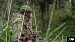 Soda ya FARDC azali kokengela ba ADF (Forces Démocratiques Alliées) na Opira, Nord Kivu, 25 janvier 2018.