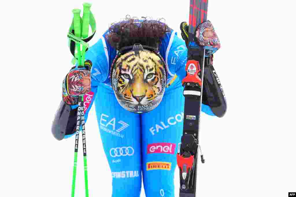 Italy's Federica Brignone reacts in the finish area after competing in the second run of the Women's Giant Slalom event of the Saalbach 2025 FIS Alpine World Ski Championships in Hinterglemm.