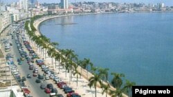 Antiga Avenida Marginal, hoje Avenida 4 de Fevereiro, em Luanda
