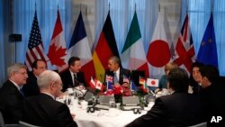 美国总统奥巴马和七国集团领导人3月24日在海牙