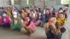 မဲဆောက်က MOU မြန်မာအလုပ်သမား ၈၀၀ နီးပါး အလုပ်ပြန်ဆင်းခွင့်မရ