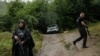  Određen pritvor i pokrenuta istraga protiv uhapšenih kosovskih policajaca
