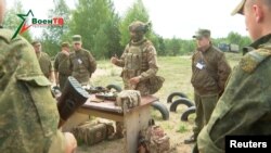 آموزش سربازان بلاروس توسط مزدوران واگنر (۲۳ تیر ۱۴۰۲ - رویترز)