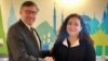 Vjosa Osmani, kandidatkinja za premijerku Kosova, razgovarala sa Palmerom