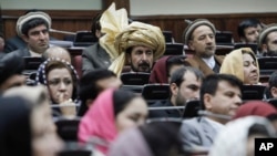 ولسی جرگه افغانستان سه وزیر حکومت وحدت ملی را سلب اعتماد کرد.