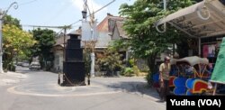 Suasana di Kampung Batik Laweyan Solo, Rabu, 2 Oktober 2019. (Foto: VOA/Yudha Satriawan)