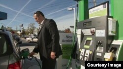 Salah satu contoh pom bensin yang menyediakan biodiesel berbasis alga di San Francisco. (Foto: Ilustrasi)