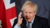 资料照：英国首相约翰逊在唐宁街举行记者会。