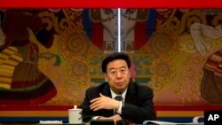 བོད་རང་སྐྱོང་ལྗོངས་ཞེས་པའི་དམར་ཤོག་དྲུང་ཆེ་བྱས་མྱོང་བ་ཝུའུ་དབྱིང་ཅེ།