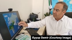 Prof. Dr. Huseyîn Şeyhanlioglu, Pisporê Têkilîyê Navnetewî