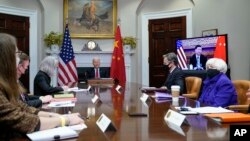美國總統拜登從白宮通過視頻與中國國家主席習近平通話。(2021年11月15日)