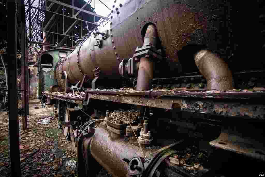 There are a number of rare trains housed in Lebanon's train stations. (Photo - J. Owens/VOA)