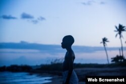 تصویری از فیلم «مهتاب» از بری جنگینز