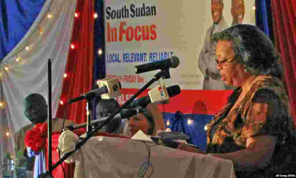  We ask them to extend their service deep inside South Sudan, to other areas. - Koni Mirage of Juba on the launch of 24/7 Voice of America programming on 93.5 FM in the South Sudanese capital U.S. Ambassador to South Sudan Susan Page speaks at the launch of the Voice of America transmitter in Juba on Thursday, March 21, 2013. (VOA/Jill Craig)