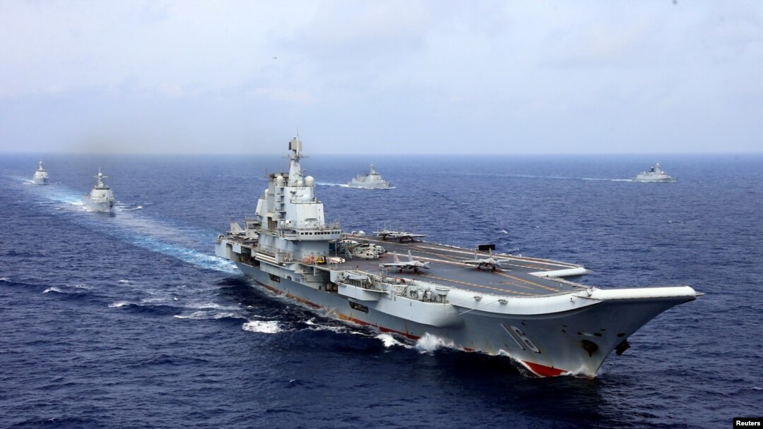 2018年4月18日，中國航母遼寧號參加中國海軍在西太平洋的軍事演習。