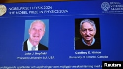 John J. Hopfield dan Geoffrey E. Hinton menerima Penghargaan Nobel Fisika tahun ini, yang diumumkan pada konferensi pers di Akademi Ilmu Pengetahuan Kerajaan Swedia di Stockholm, Swedia, 8 Oktober 2024. (TT News Agency/Christine Olsson via REUTERS)