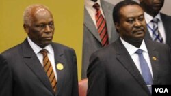 Jose Eduardo dos Santos e o presidente da Assembleia Nacional, Fernando dos Santos