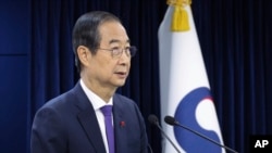 南韓代總統韓德洙在首爾發表演說。 (2024年12月26日)