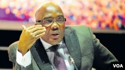UMnu. Aaron Motsoaledi
