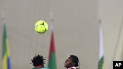 Angola 2 - 1 Burkina Faso, foi o resultado do jogo inaugural das Palacas Negras no Can 2012