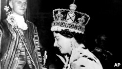 Ratu Inggris Elizabeth II dalam Foto