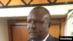UNduna uFortune Charumbira.