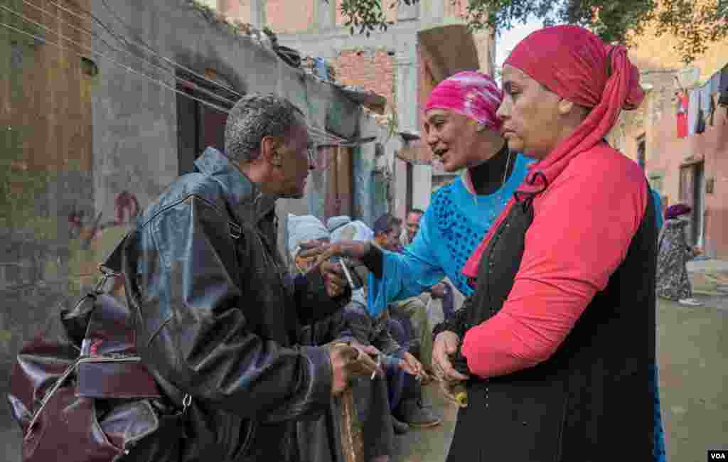 Most of Abdallah's clients live below the poverty line and cannot pay his fees immediately, which puts an extra burden on his shoulders, but he never says "no." He is always looking forward to the promised money. (Hamada Elrasam/VOA)