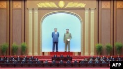 지난해 4월 평양 만대의사당에서 최고인민회의 제14기 제1차회의가 진행되고 있는 모습.