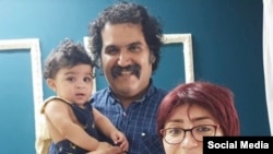 تصویری از سام خسروی و مریم فلاحی نوکیشان مسیحی به همراه فرزندخوانده خود لیدیا/ منبع: شبکه های اجتماعی