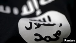 Bendera ISIS, 18 Februari 2016. (Foto: Ilustrasi/Reuters)
