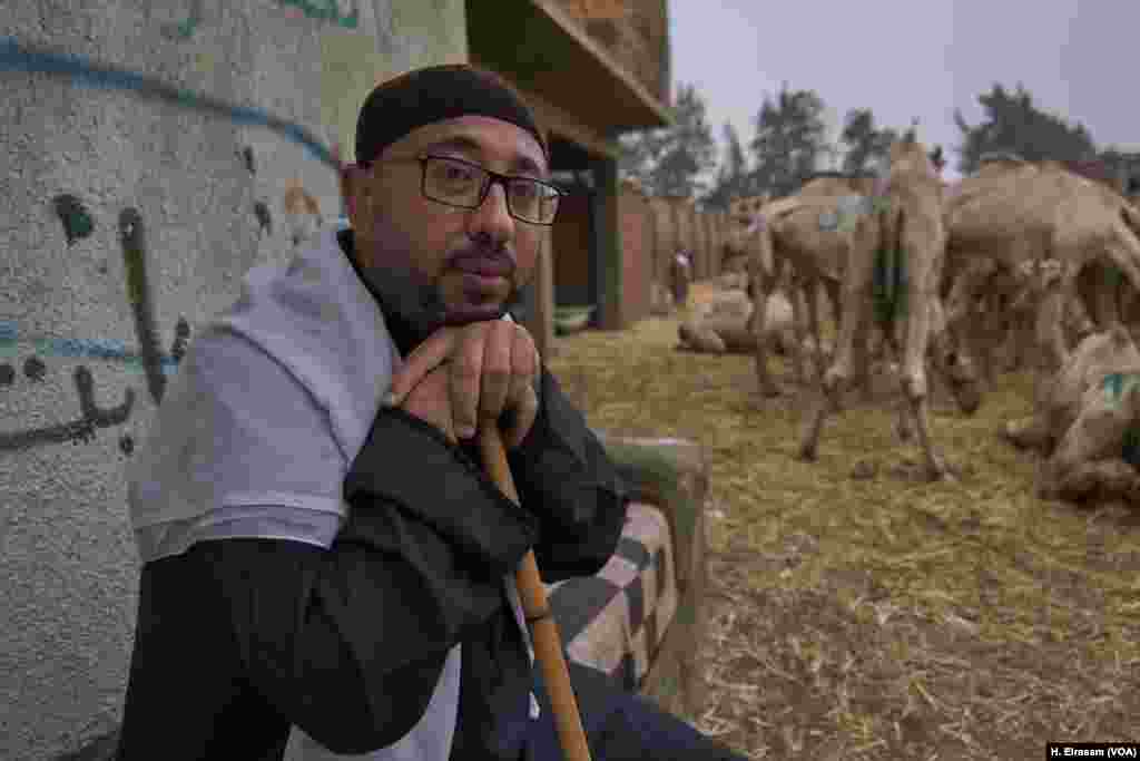 Mohamed Omar El-Batlan brings camels from Sudan. “The Egyptian authorities won’t allow us to take them on trucks after we cross the border. We have to take them on foot for more than 150 kilometers from the Egypt-Sudan border,” he said. “These 150 kilometers’ costs time and food for the camels and the camels get exhausted.”