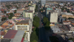 Ajuste directo em Angola: Especialistas e Governo com versões opostas – 2:31