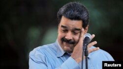 Predsednik Venecuele Nikolas Maduro prisustvuje okupljanju pristalica njegove vlade u Karakasu, Venecuela, 7. februara 2019.