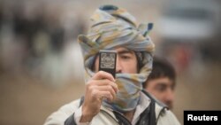 هم اکنون ۲۳ میلیون نفر در افغانستان تلیفون موبایل دارد